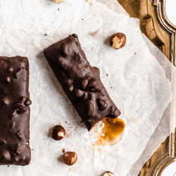 Healthy Vegan Hazelnut Snicker Bars