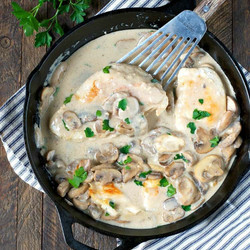 One Skillet Chicken With Garlic Mushroom Sauce