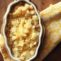 Cheesy Cauliflower And Rice Bake