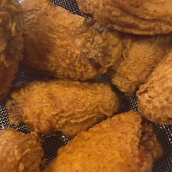 Crispy Fried Chicken Wings
