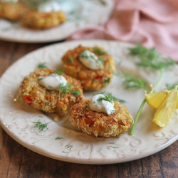 Vegan Crab Cakes With Lemon Dill Aioli