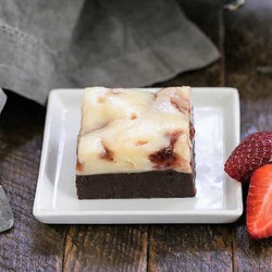 Strawberry Cheesecake Brownies