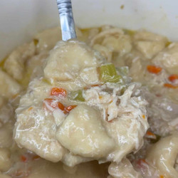 Easy Chicken And Dumplings