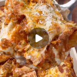 Cheesy Baked Rigatoni