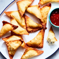 Crab Rangoon (cream Cheese Crab Wonton)