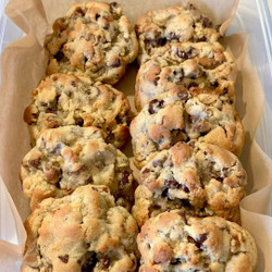 Leaving Bakery Chocolate Chip Cookies