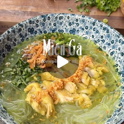 Miến Gà (vietnamese Chicken Glass Noodle Soup)