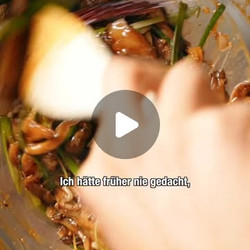 Fried oyster mushrooms in soy-hoisin sauce
