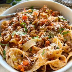 Super Easy Bolognese