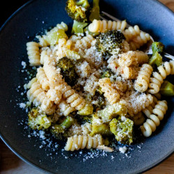 Pasta With Longer-cooked Broccoli