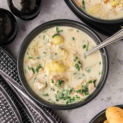 Olive Garden Chicken Gnocchi Soup