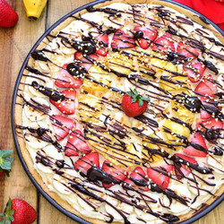 Banana Split Fruit Pizza