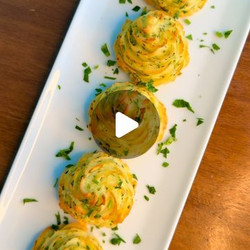 Garlic &amp; Herb Duchess Potatoes