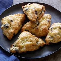 Blueberry Scones With Lemon Glaze