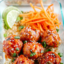 Honey Sriracha Glazed Meatballs