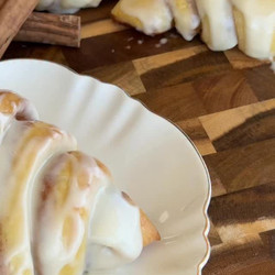 Cinnamon Roll Croissants