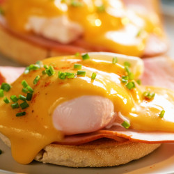 Classic Eggs Benedict