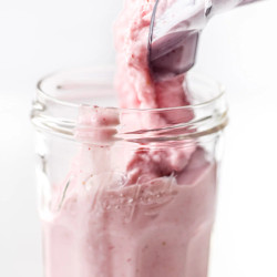 Strawberry Rhubarb Smoothie