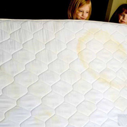 How To Effectively Remove Mattress Stains – Especially If You Have Young Kids!