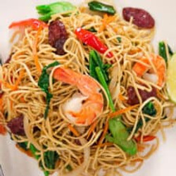 Pancit Canton - Filipino Egg Noodle Stir-Fry