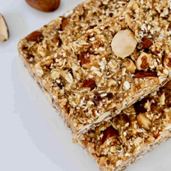 Honey, Nut, Oat &amp; Date Energy Bars