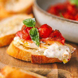 Easy Burrata Bread Appetizer With Roasted Tomatoes