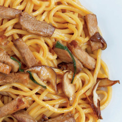 Roast Pork Lo Mein