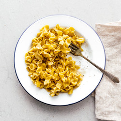 The Easiest Cacio E Pepe: 4 Ingredients, One Pot, No Draining · I Am A Food Blog