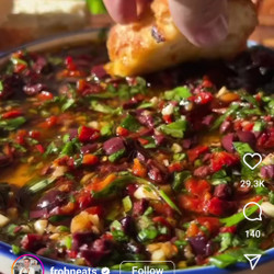 Smoky Tomato Dipping Oil