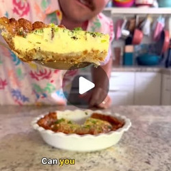 Garlic-parm Tater Tot Crusted Quiche
