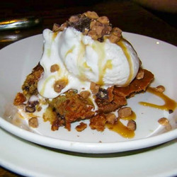 Ooey Gooey Toffee Cake {liberty Tree Tavern}