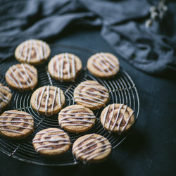 Cinnamon Roll Cookies