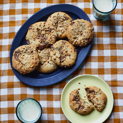 Hazelnut And Toasted Vanilla Bueno Cookies