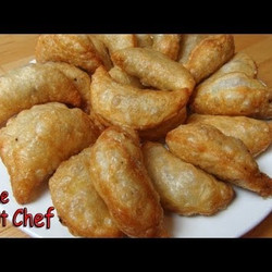 Beef And Potato Curry Puffs