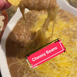 Mexican Restaurant-style Creamy Jalapeño Bacon Bean Dip