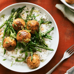Chicken Meatballs With Sesame Green Beans