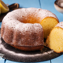 Lemon Bundt Cake With Lemon Glaze