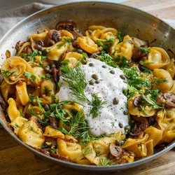 Crazy Good Vegan Tortellini With Mushrooms, Lemon, And Dill