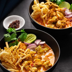 Khao Soi (chiang Mai Noodle Soup)