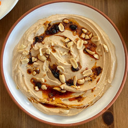 Spicy, Fluffy Peanut Butter Dip