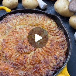 The Ultimate Cheesy Potato Gratin