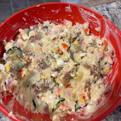 Poteto Sarada (Japanese Potato Salad)