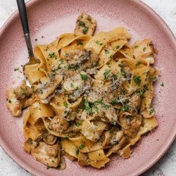 Cozy &amp; Comforting Chicken Marsala Pasta