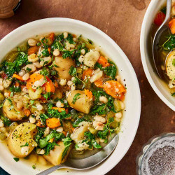 Slow-cooker Vegetable Soup