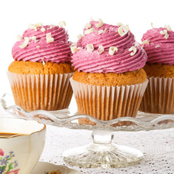 White Chocolate Cupcakes With Blueberry Buttercream