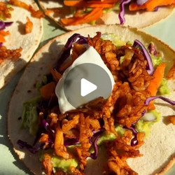Crispy Grated Halloumi Tacos
