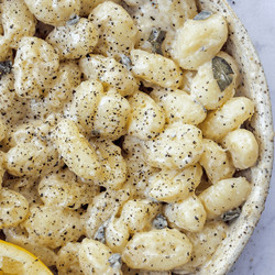 Lemon Garlic Confit Pasta