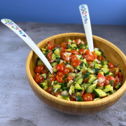 Israeli Chopped Salad- Salat Katzutz