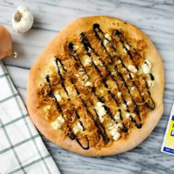 Goat Cheese And Caramelized Onion Pizza