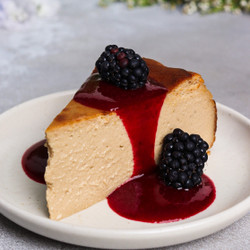 London Fog Basque Cheesecake With Blackberry